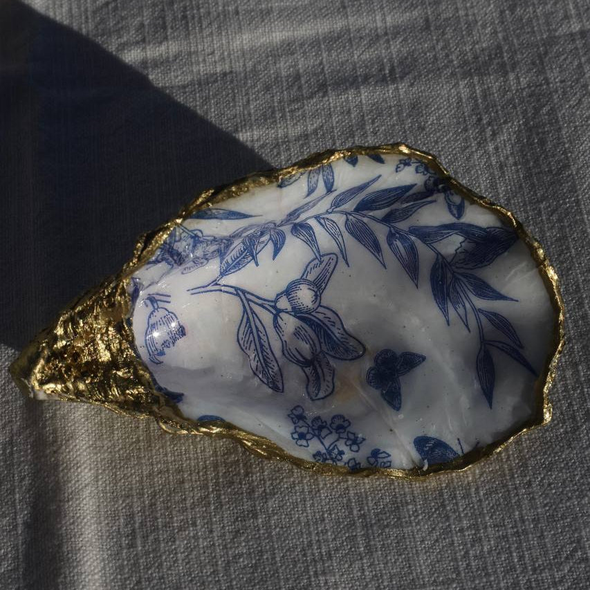 Hand-painted oyster shell dish with blue botanical pattern and gold trim – Lily Glow Home Decor